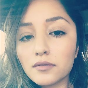 Meet your Posher, Lizbeth